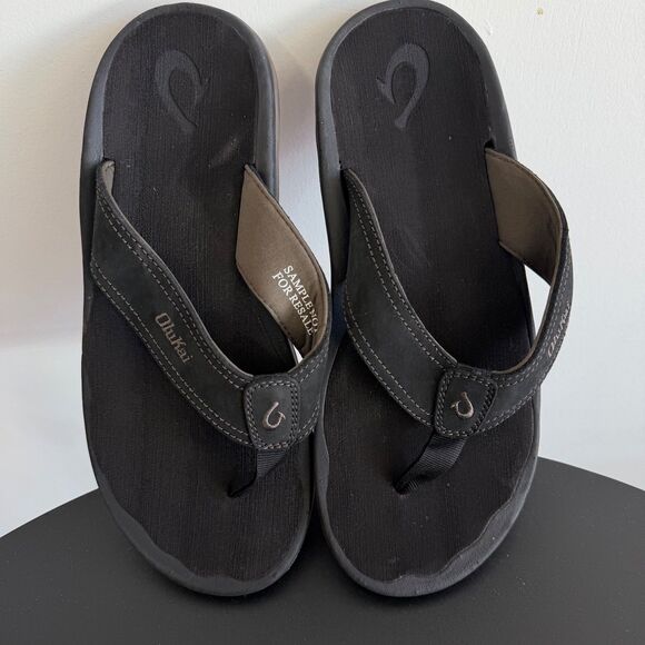 OluKai Palu Flip Flops Men’s US 10 Black Leather Beach Sandals Comfort Thong main image 4